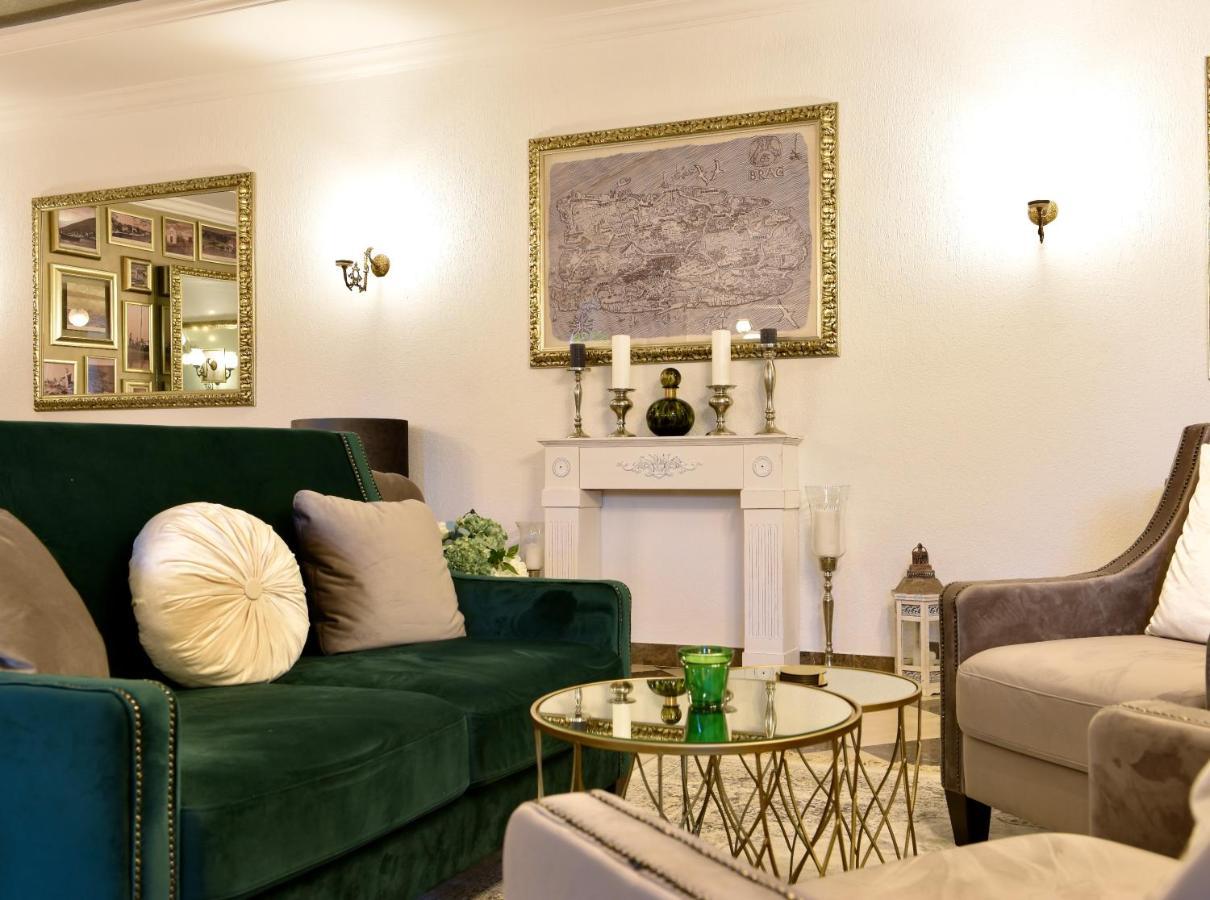 Villa Giardino Heritage Boutique Hotel Bol Esterno foto