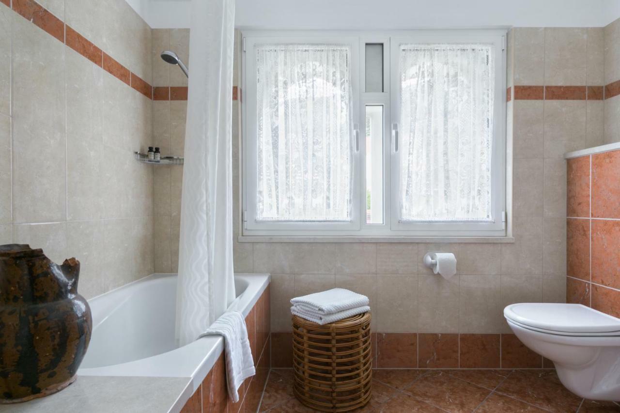 Villa Giardino Heritage Boutique Hotel Bol Esterno foto