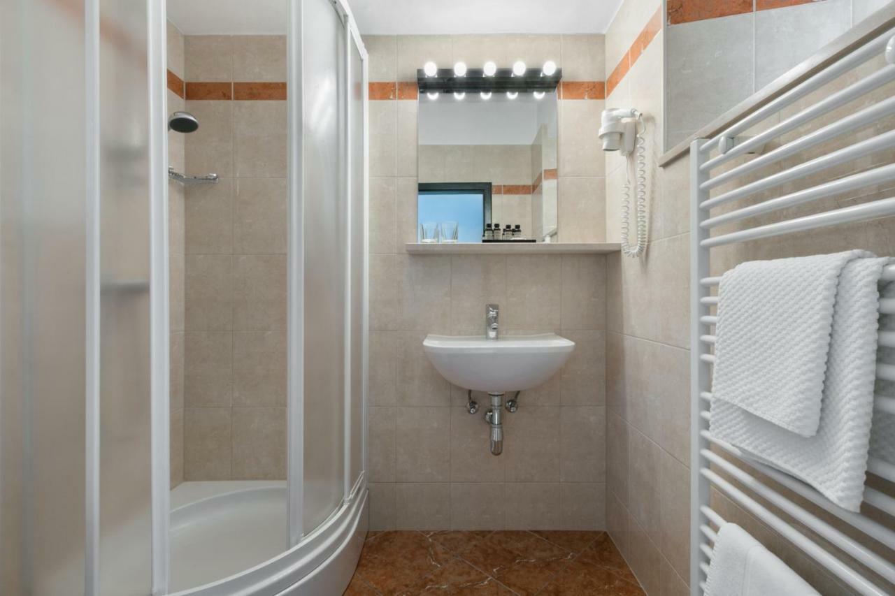 Villa Giardino Heritage Boutique Hotel Bol Esterno foto
